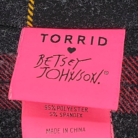 ✨ Torrid ♥ Betsey Johnson Tartan Plaid Cropped Blazer – Size 5 (26/28) ✨ - Picture 5 of 8